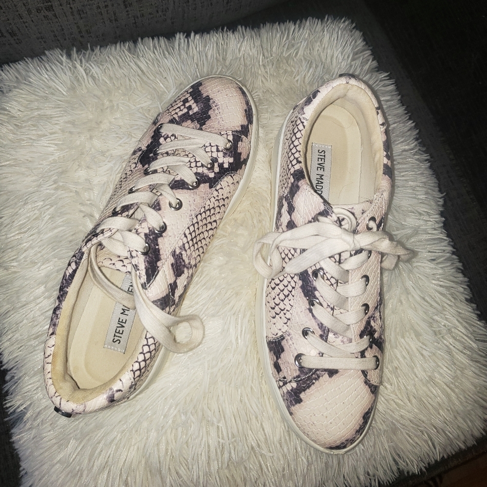 Steve Madden leather snake print sneakers